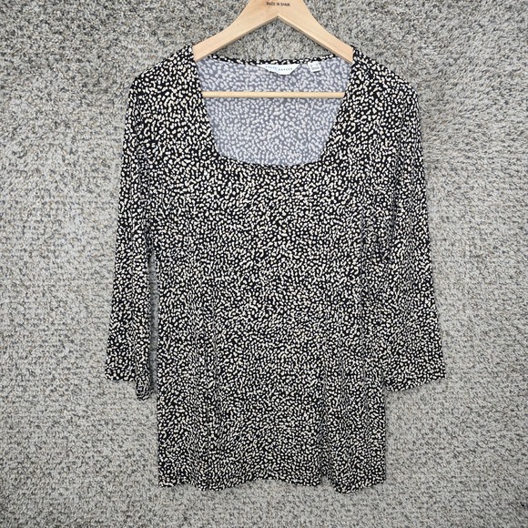 Susan Graver Tops - Susan Graver Top Womens Medium Black Printed Liquid Knit Square Neck Blouse